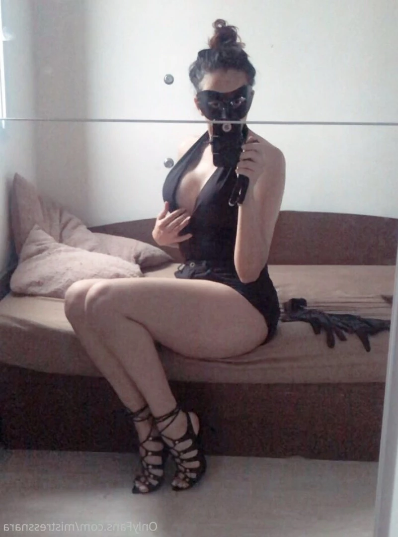 Nara Neveu 🌹 [ mistressnara ] Onlyfans leaked photo 6901298 on Hotleaks.tv