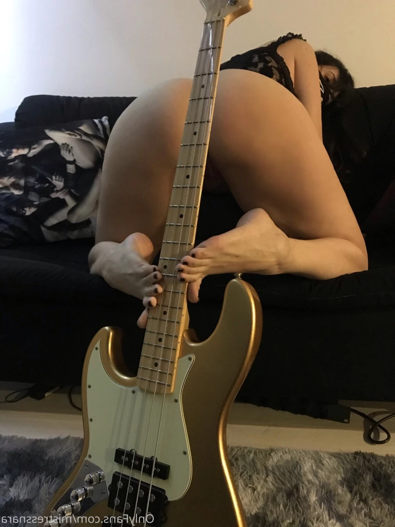 Nara Neveu 🌹 [ mistressnara ] Onlyfans leaked photo 6901663 on Hotleaks.tv