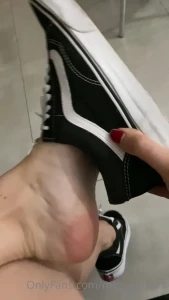 Nara Neveu 🌹 [ mistressnara ] Onlyfans leaked video 7160142 on Hotleaks.tv