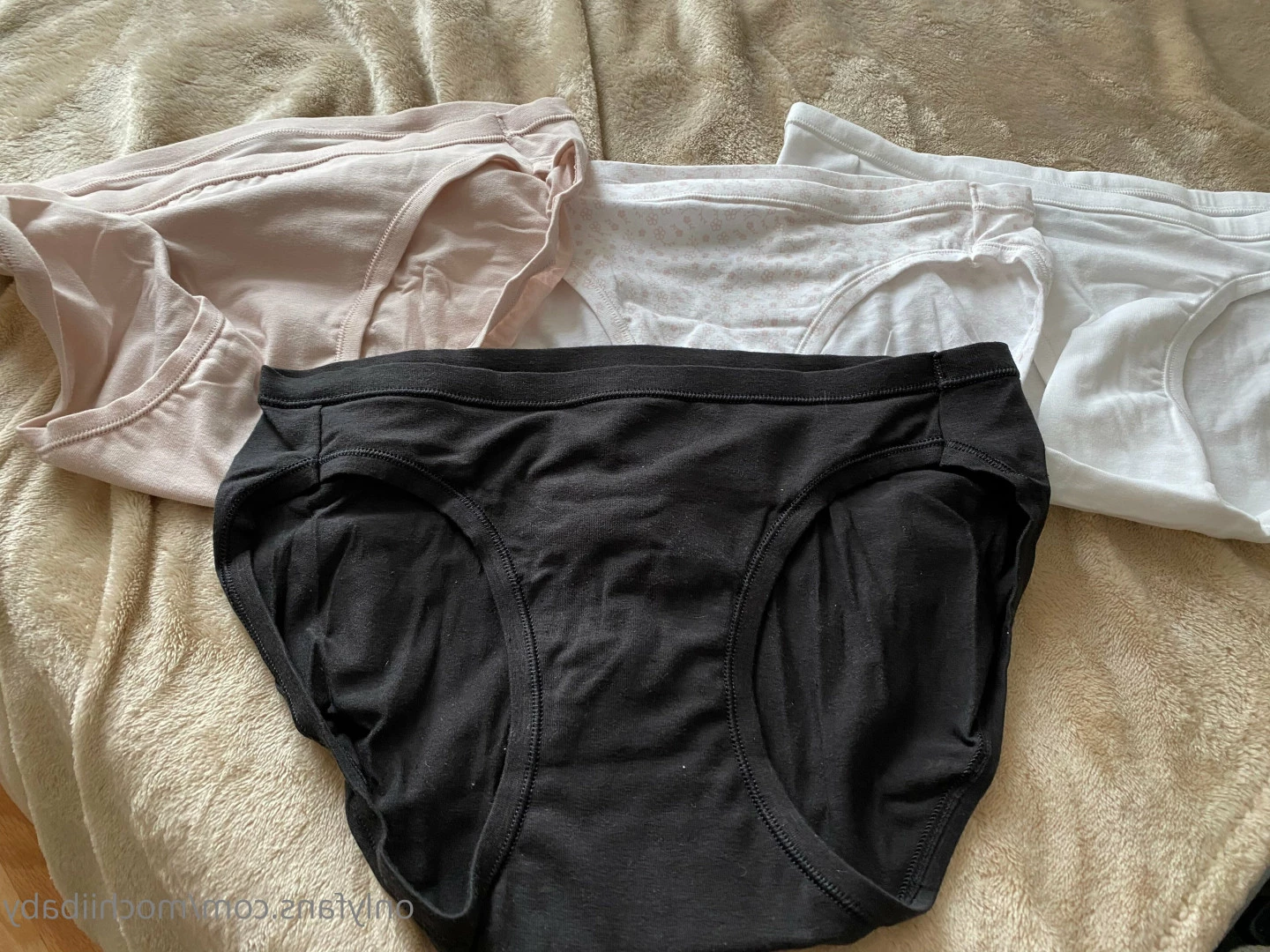 fat asian pussy  ♡ [ mochiibaby ] Onlyfans leaked photo 7425780 on Hotleaks.tv