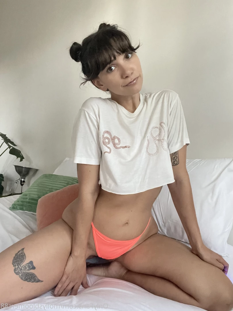 Molly Bloom [ mollysbloomers88 ] Onlyfans leaked photo 7492997 on Hotleaks.tv