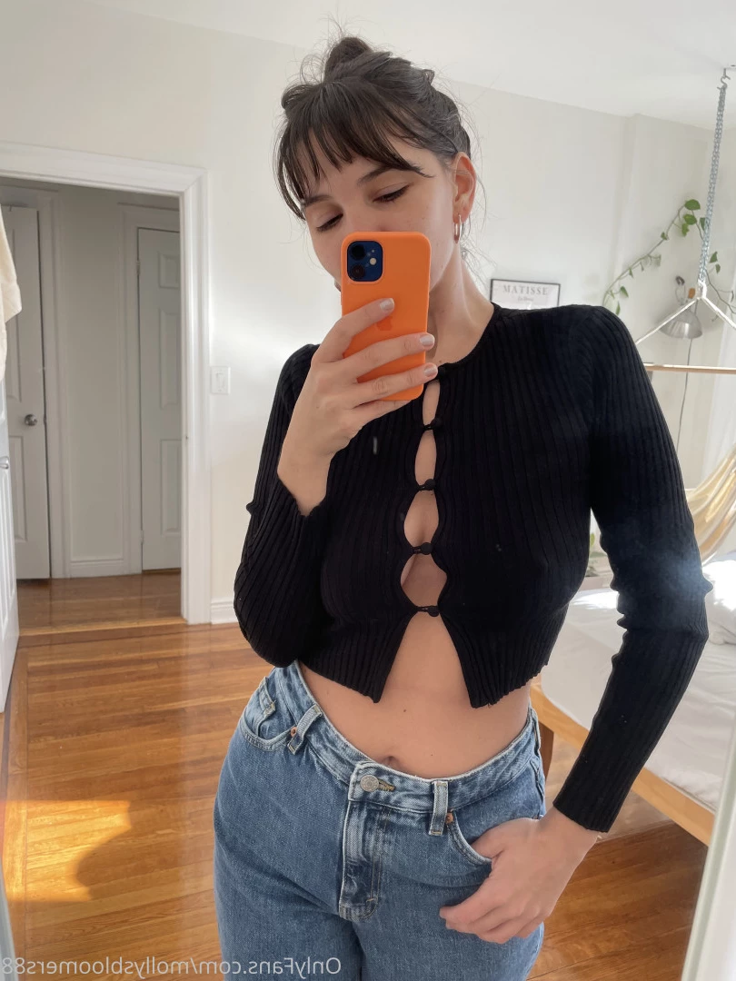 Molly Bloom [ mollysbloomers88 ] Onlyfans leaked photo 7496456 on Hotleaks.tv