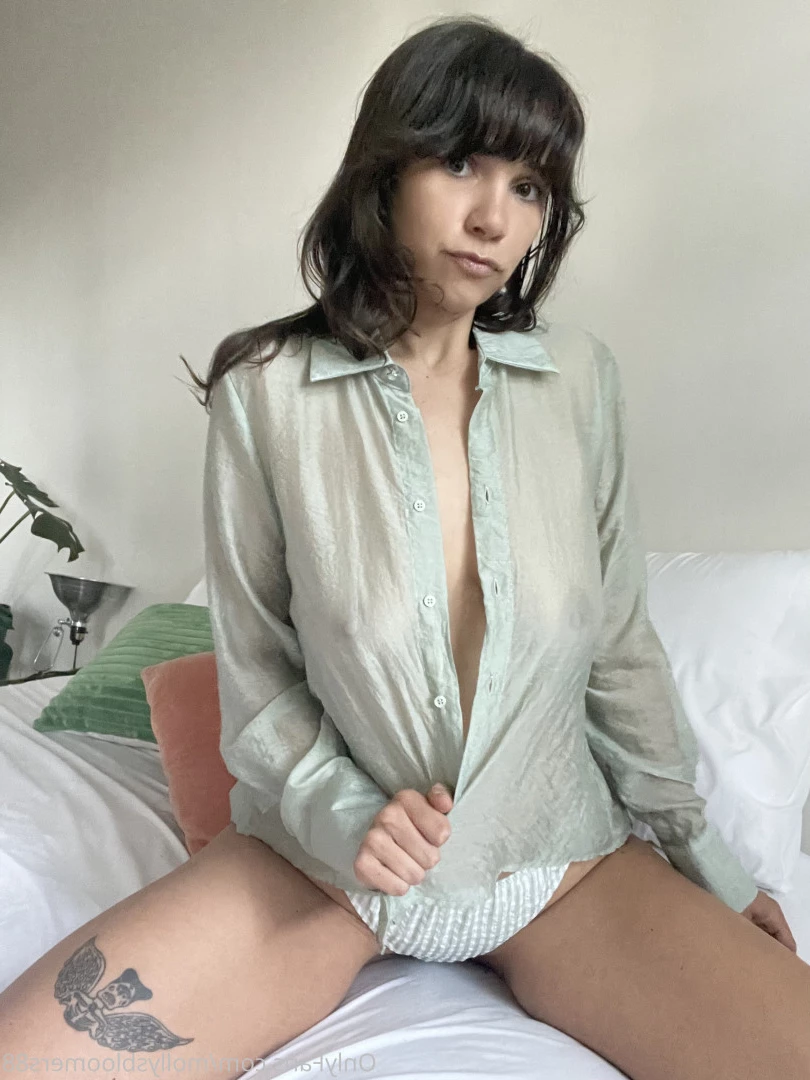 Molly Bloom [ mollysbloomers88 ] Onlyfans leaked photo 7497527 on Hotleaks.tv