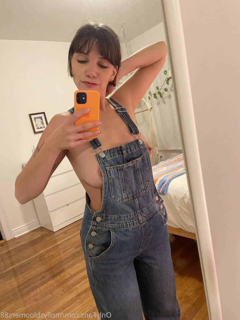Molly Bloom [ mollysbloomers88 ] Onlyfans leaked photo 7498764 on Hotleaks.tv