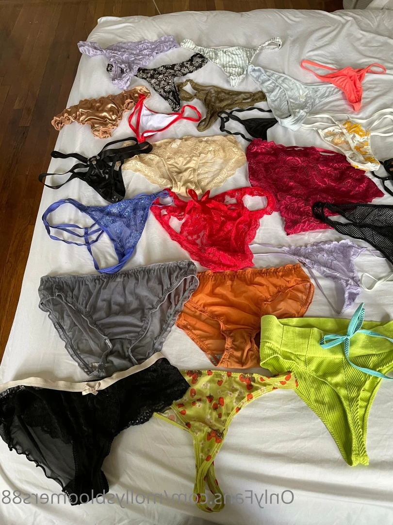 Molly Bloom [ mollysbloomers88 ] Onlyfans leaked photo 7501277 on Hotleaks.tv