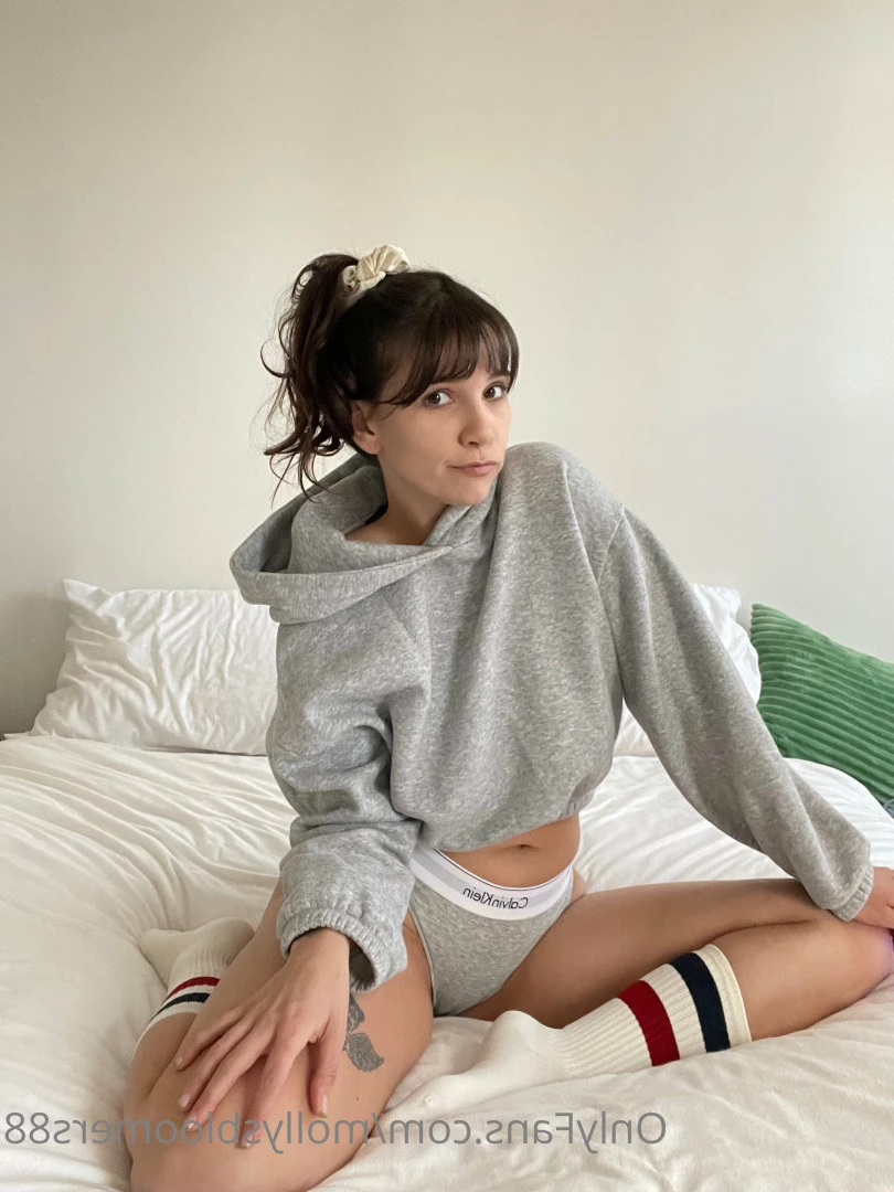Molly Bloom [ mollysbloomers88 ] Onlyfans leaked photo 7501581 on Hotleaks.tv