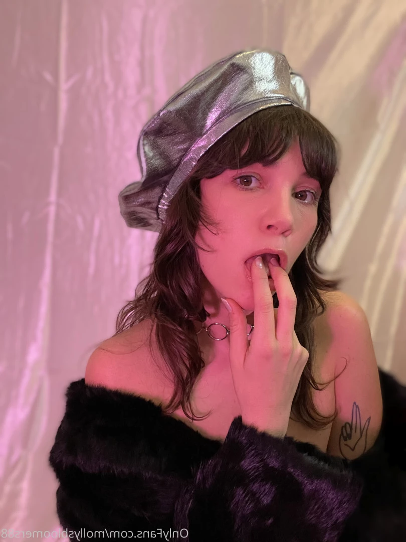 Molly Bloom [ mollysbloomers88 ] Onlyfans leaked photo 7502541 on Hotleaks.tv