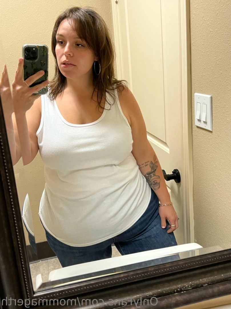 mommagerth Onlyfans leaked photo 11060615 on Hotleaks.tv