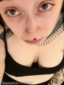 6786648