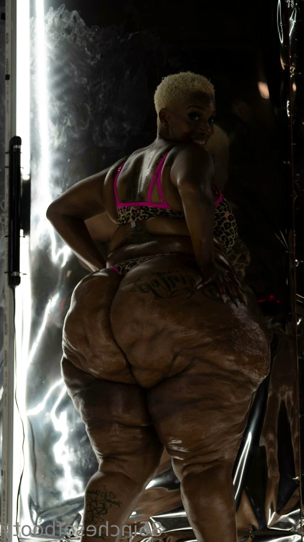 86inchesofbooty [ mountaintop1 ] Onlyfans leaked photo 7462498 on Hotleaks.tv
