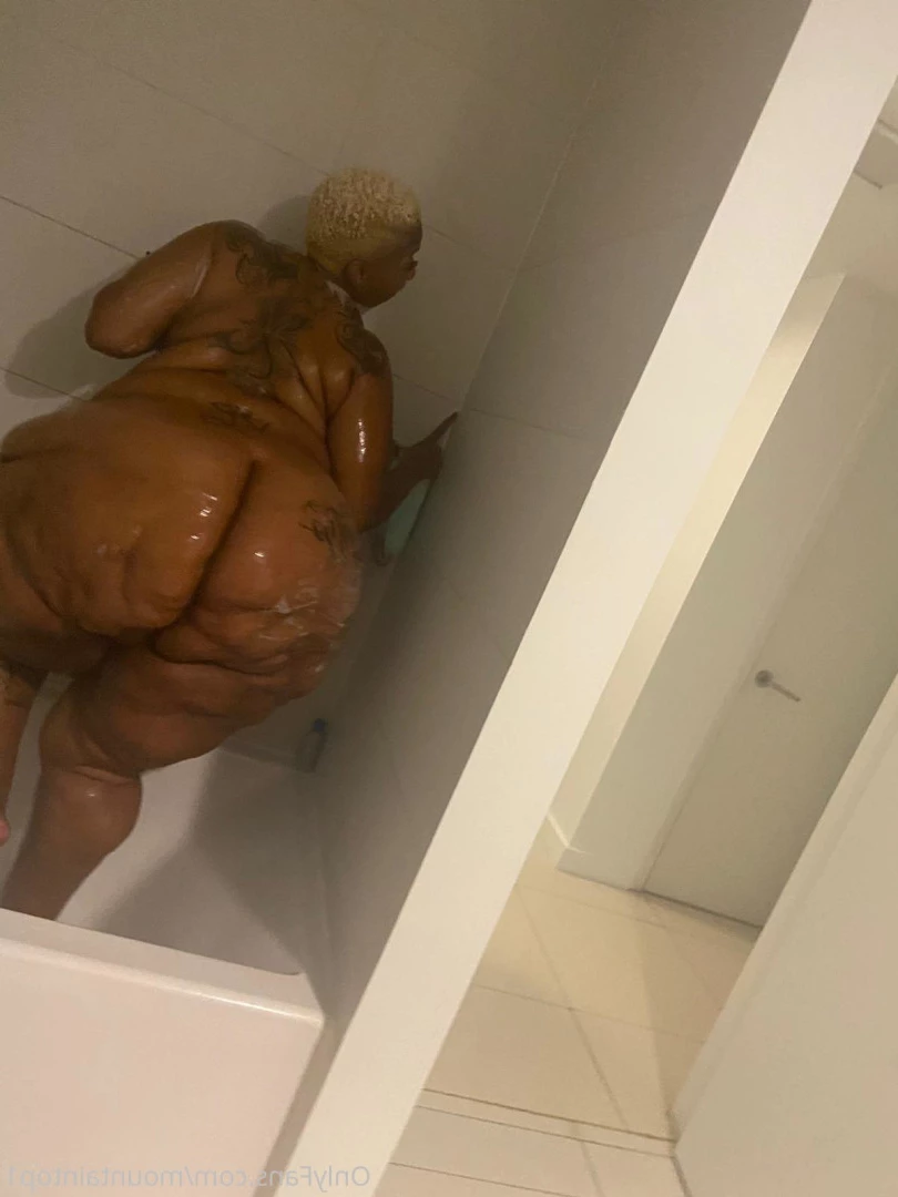 86inchesofbooty [ mountaintop1 ] Onlyfans leaked photo 7463064 on Hotleaks.tv