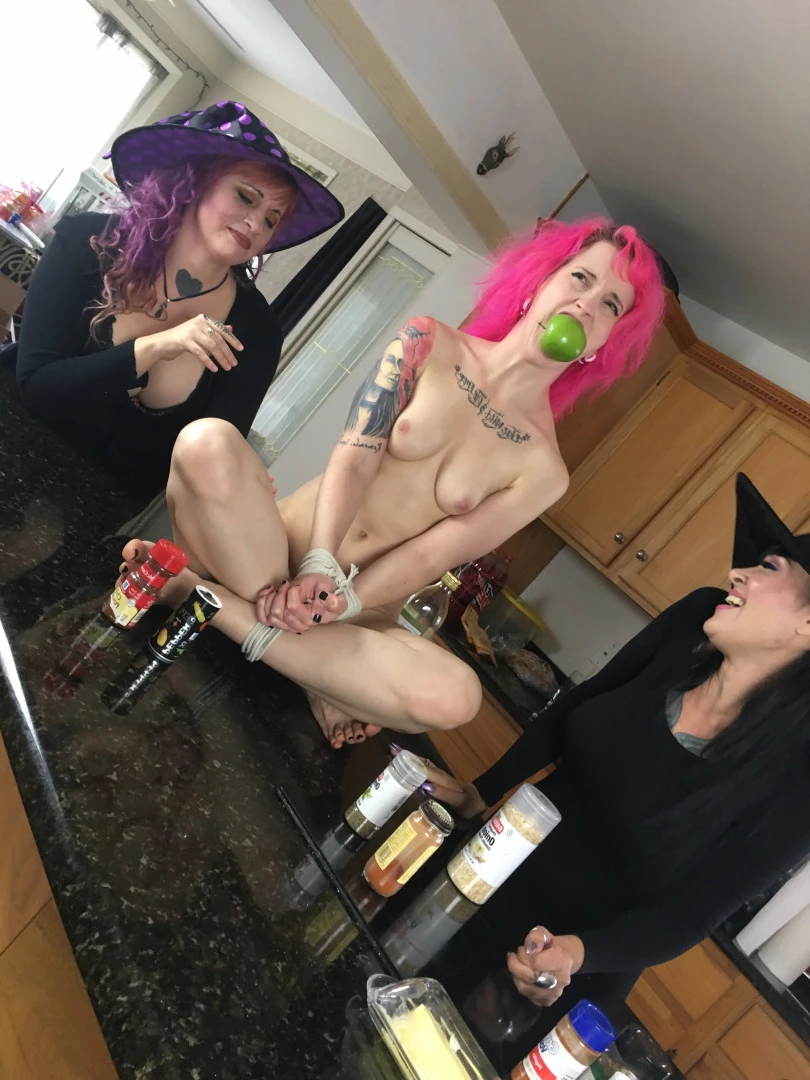 Ms Whitney Morgan [ mswhitneymorgan ] Onlyfans leaked photo 7431222 on Hotleaks.tv