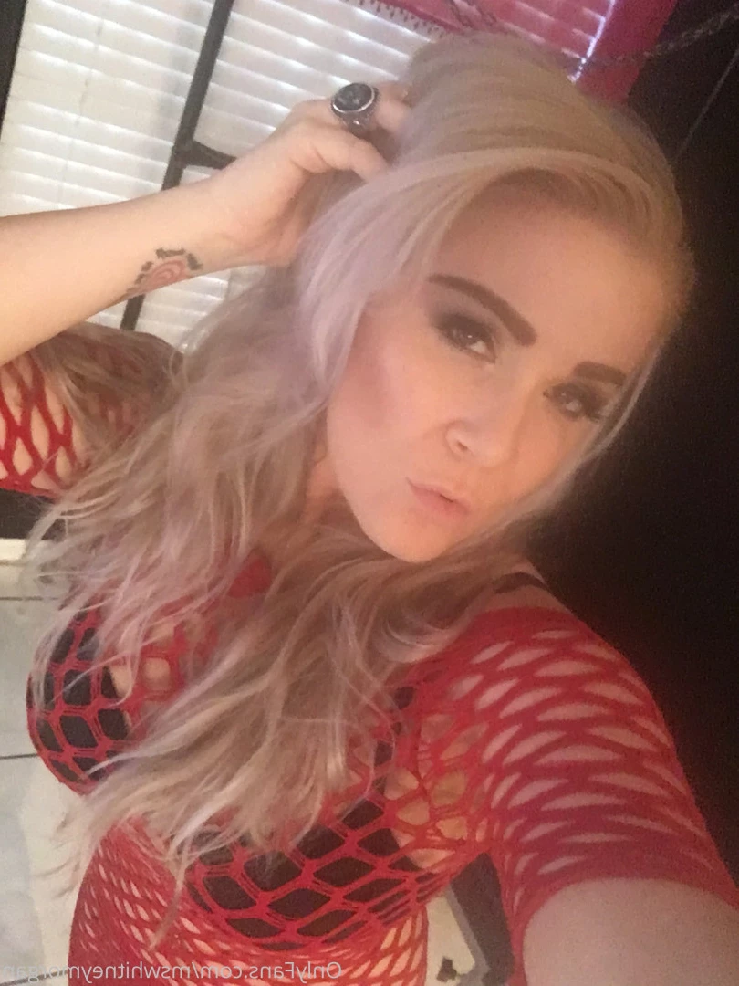 Ms Whitney Morgan [ mswhitneymorgan ] Onlyfans leaked photo 7431470 on Hotleaks.tv