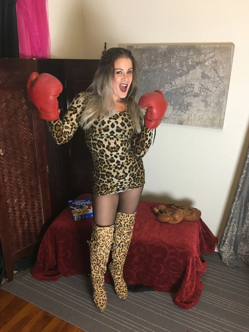 Ms Whitney Morgan [ mswhitneymorgan ] Onlyfans leaked photo 7432531 on Hotleaks.tv