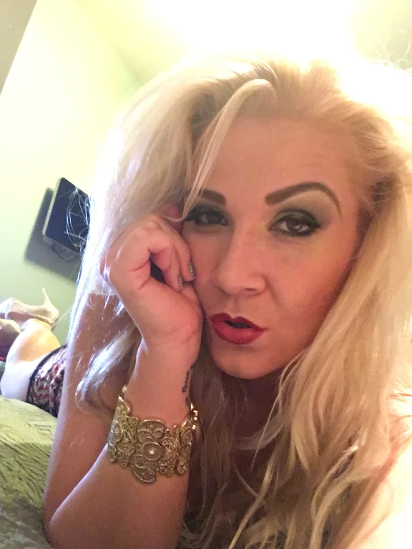 Ms Whitney Morgan [ mswhitneymorgan ] Onlyfans leaked photo 7434405 on Hotleaks.tv