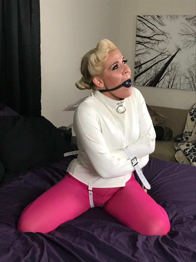Ms Whitney Morgan [ mswhitneymorgan ] Onlyfans leaked photo 7437259 on Hotleaks.tv