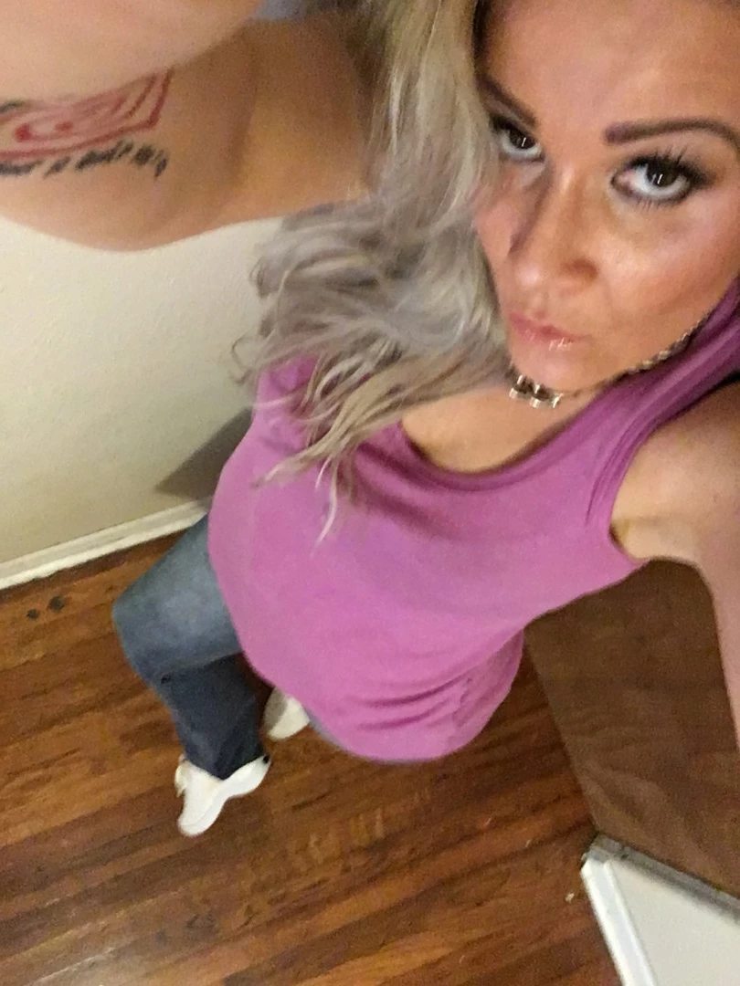 Ms Whitney Morgan [ mswhitneymorgan ] Onlyfans leaked photo 7438024 on Hotleaks.tv