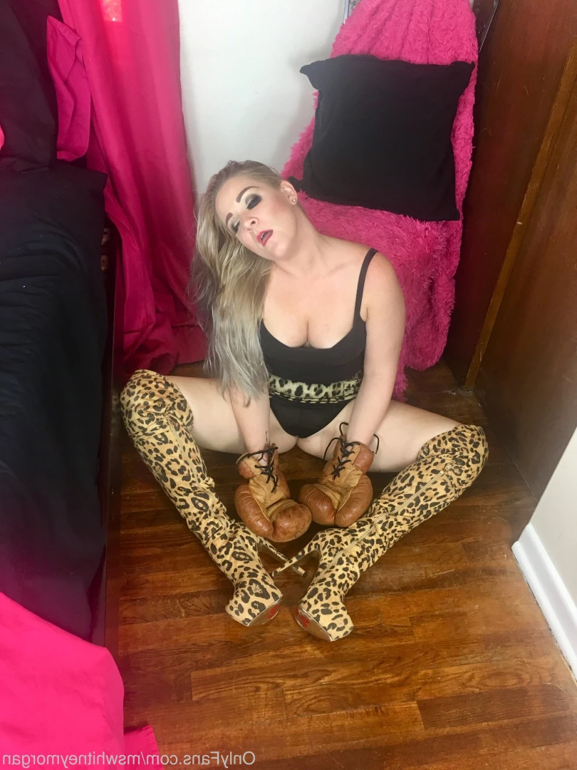 Ms Whitney Morgan [ mswhitneymorgan ] Onlyfans leaked photo 7441870 on Hotleaks.tv