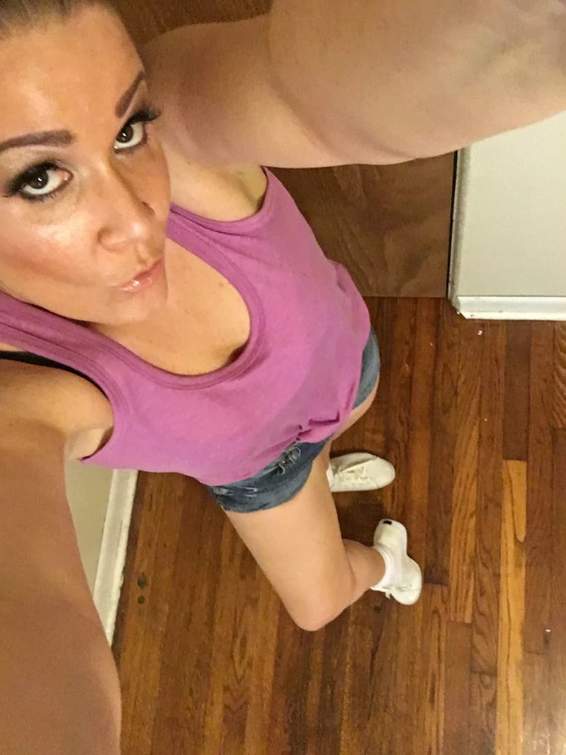 Ms Whitney Morgan [ mswhitneymorgan ] Onlyfans leaked photo 7444102 on Hotleaks.tv