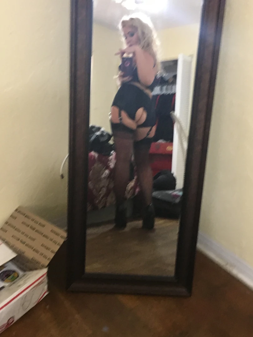 Ms Whitney Morgan [ mswhitneymorgan ] Onlyfans leaked photo 7449029 on Hotleaks.tv