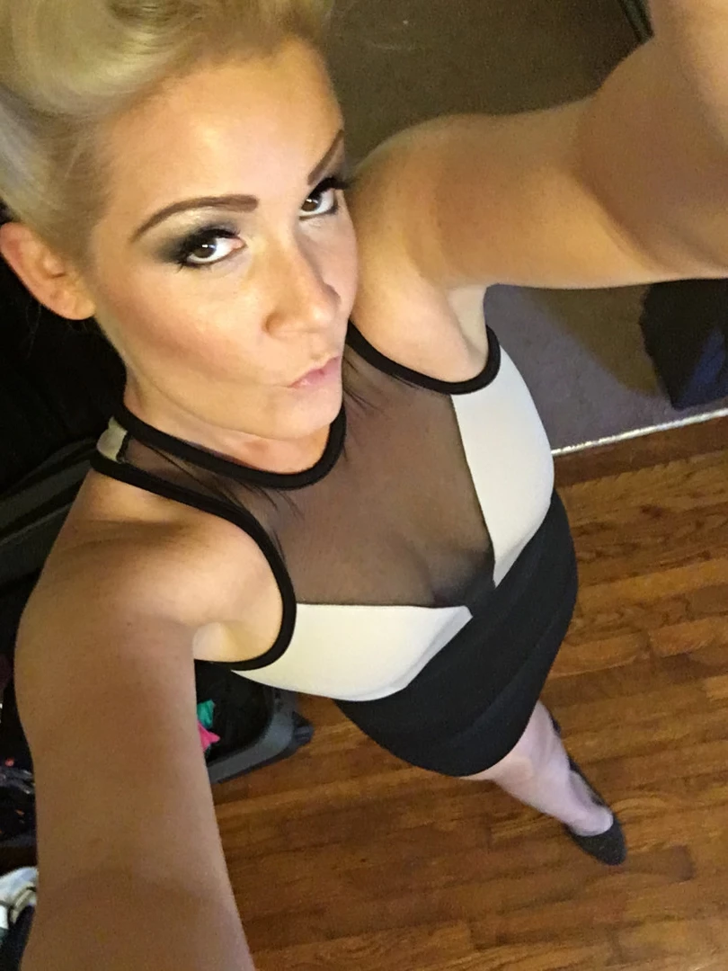 Ms Whitney Morgan [ mswhitneymorgan ] Onlyfans leaked photo 7454922 on Hotleaks.tv