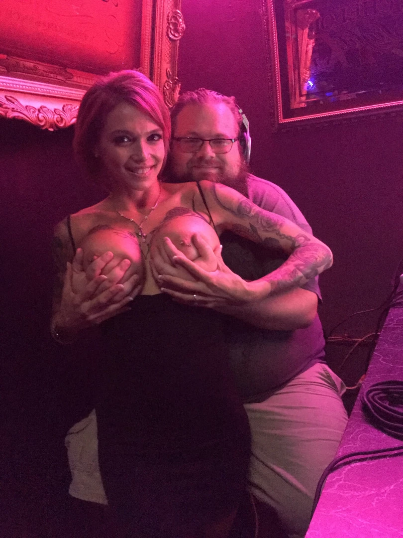 Ms Whitney Morgan [ mswhitneymorgan ] Onlyfans leaked photo 7455710 on Hotleaks.tv