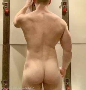 7464816