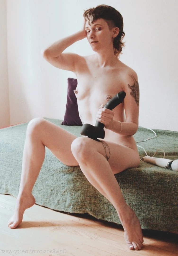Mx. Mercy West [ mxmercywest ] Onlyfans leaked photo 7420102 on Hotleaks.tv