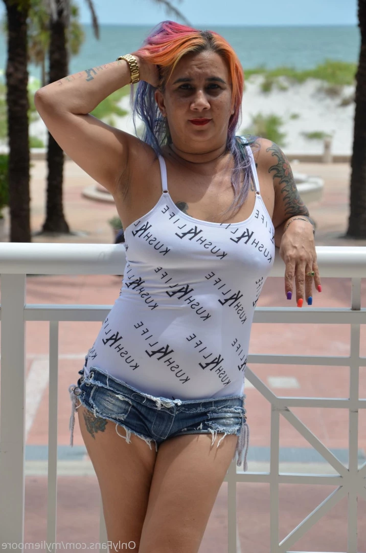 Mylie Moore 📷 [ myliemoore ] Onlyfans leaked photo 7225154 on Hotleaks.tv