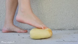 myprettyfeet8 Onlyfans leaked video 7123837 on Hotleaks.tv