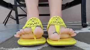 myprettyfeet8 Onlyfans leaked video 7126443 on Hotleaks.tv