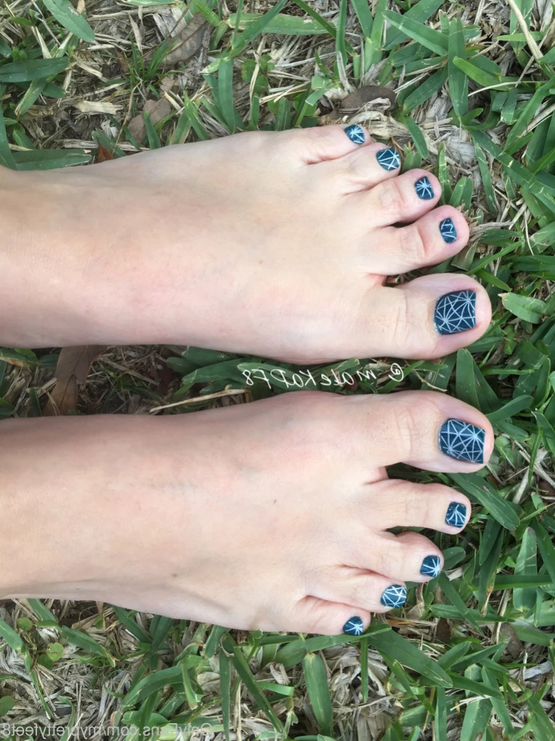 myprettyfeet8 Onlyfans leaked photo 12191504 on Hotleaks.tv