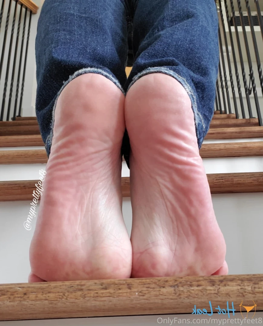 myprettyfeet8 Onlyfans leaked photo 14150418 on Hotleaks.tv