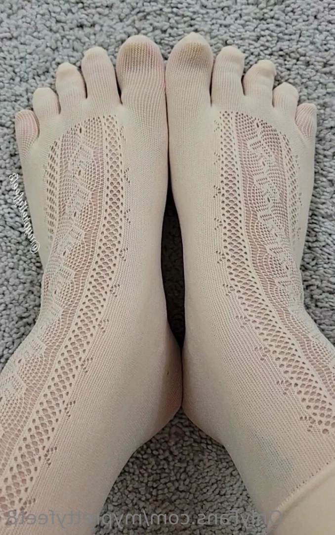 myprettyfeet8 Onlyfans leaked photo 14288429 on Hotleaks.tv