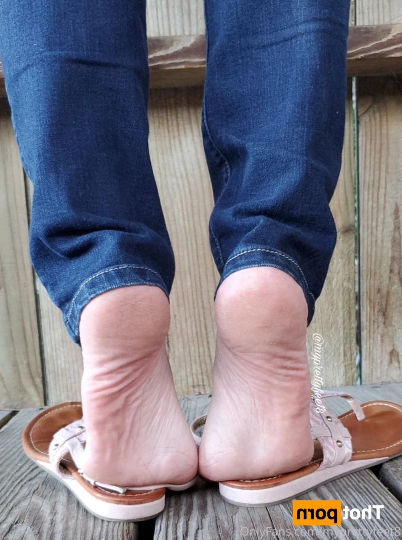 myprettyfeet8 Onlyfans leaked photo 14567537 on Hotleaks.tv