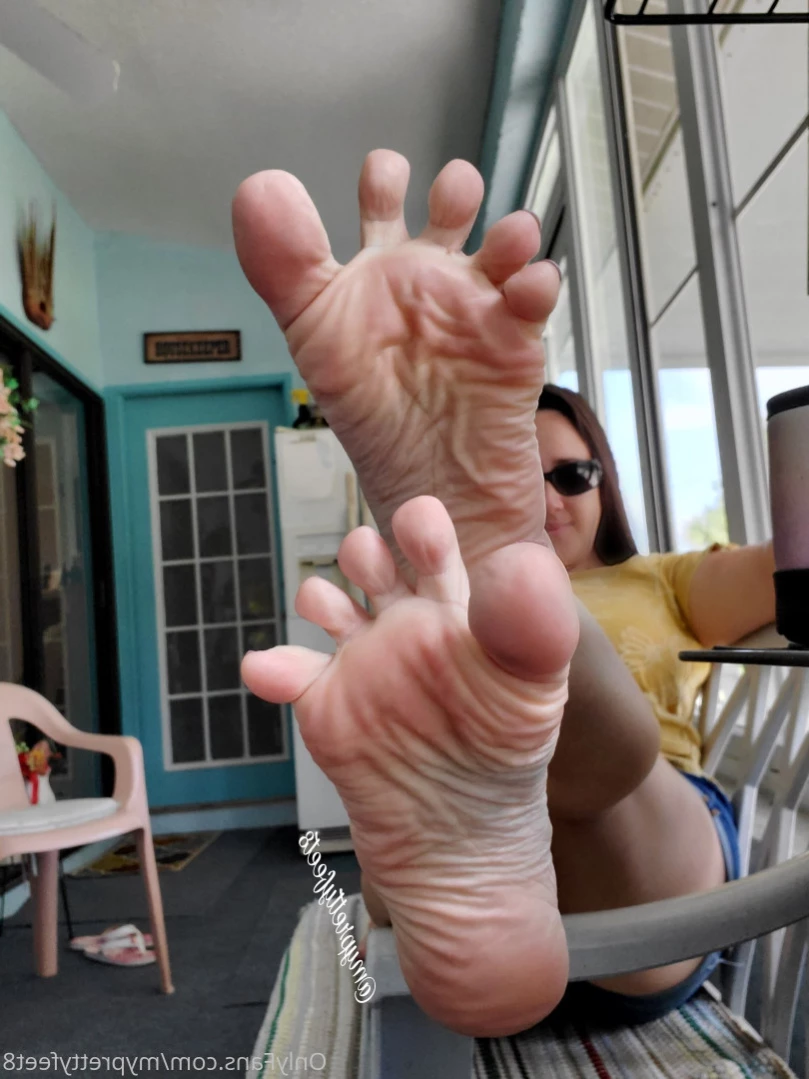 myprettyfeet8 Onlyfans leaked photo 15580012 on Hotleaks.tv