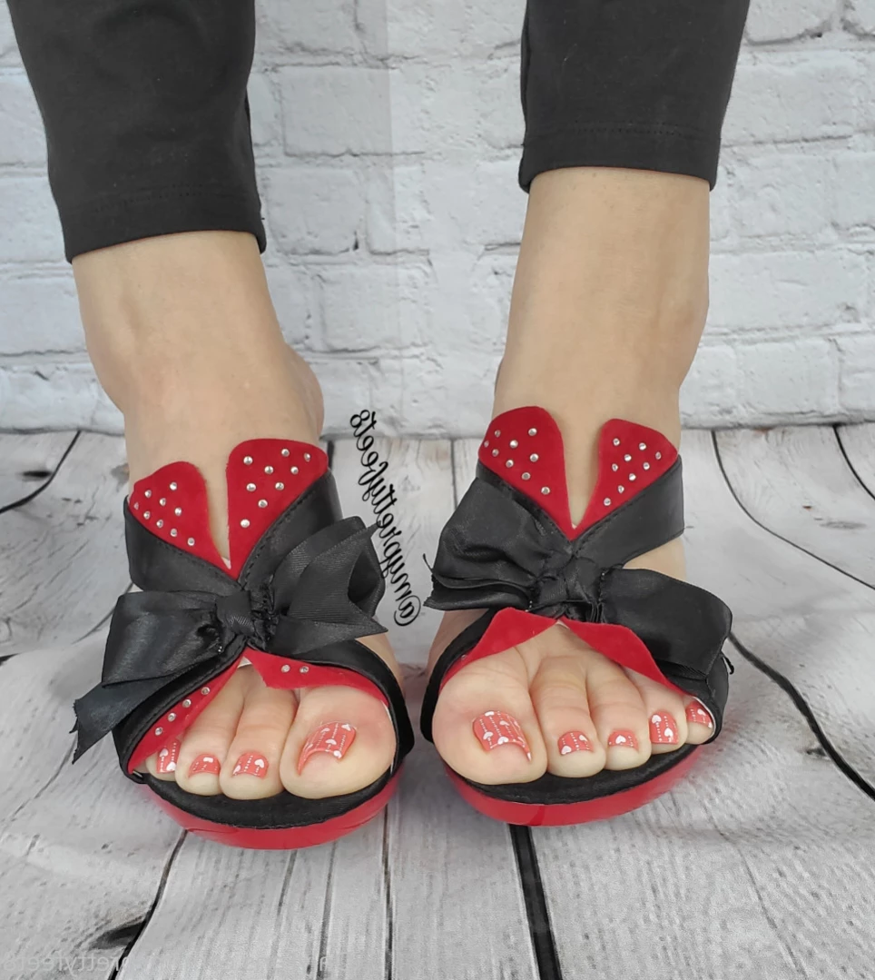 myprettyfeet8 Onlyfans leaked photo 15738905 on Hotleaks.tv