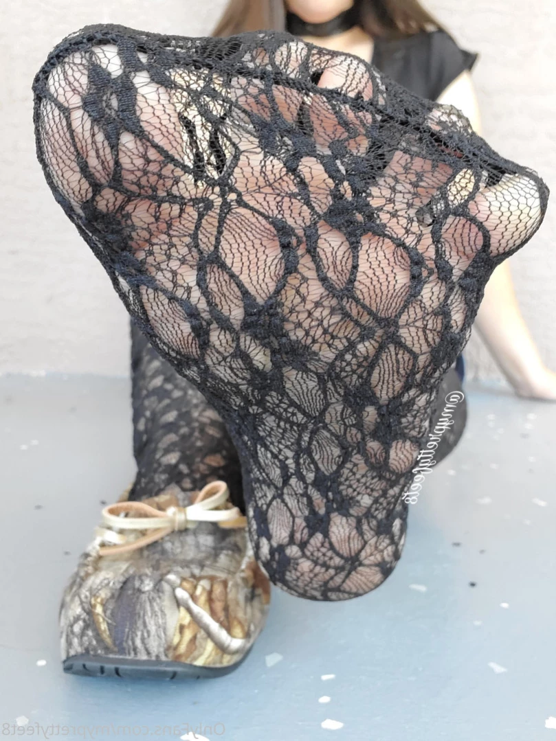 myprettyfeet8 Onlyfans leaked photo 15760593 on Hotleaks.tv