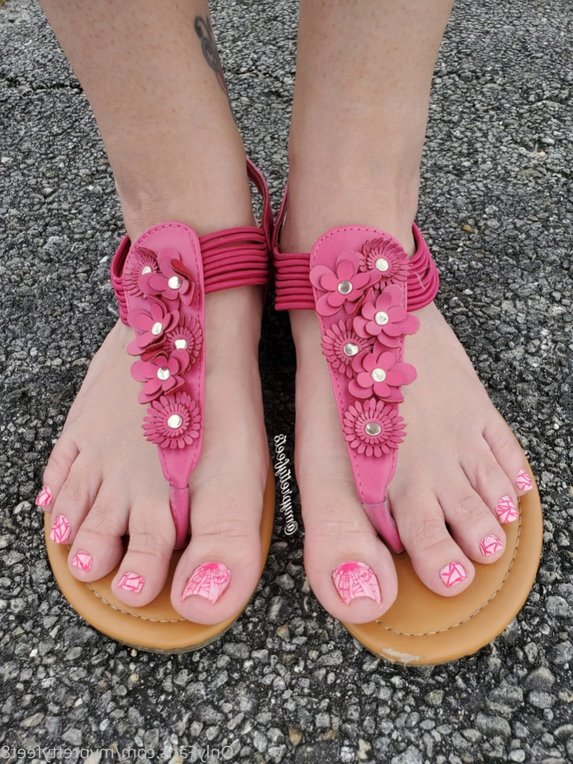 myprettyfeet8 Onlyfans leaked photo 16076908 on Hotleaks.tv
