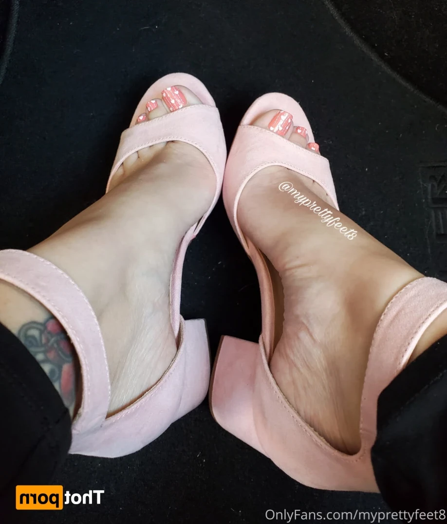 myprettyfeet8 Onlyfans leaked photo 16444698 on Hotleaks.tv