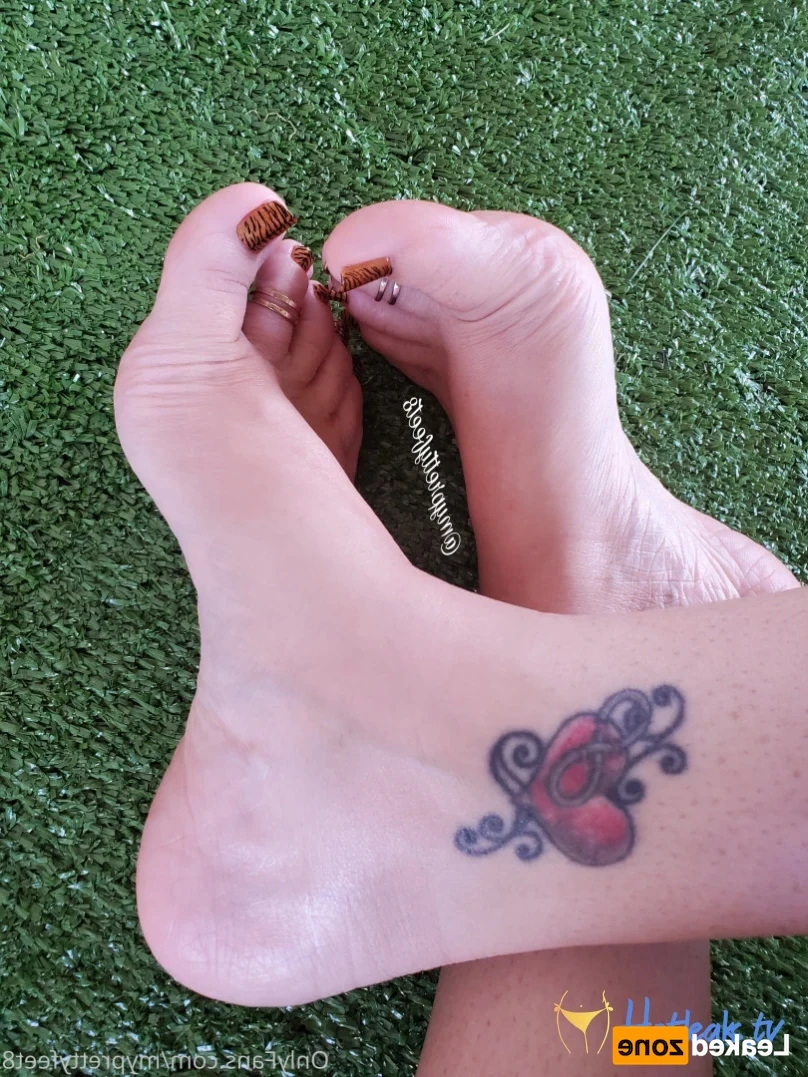 myprettyfeet8 Onlyfans leaked photo 16445055 on Hotleaks.tv