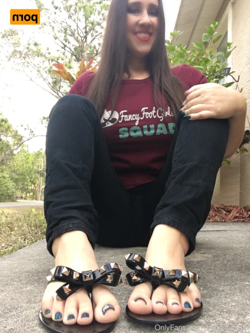 myprettyfeet8 Onlyfans leaked photo 16445638 on Hotleaks.tv