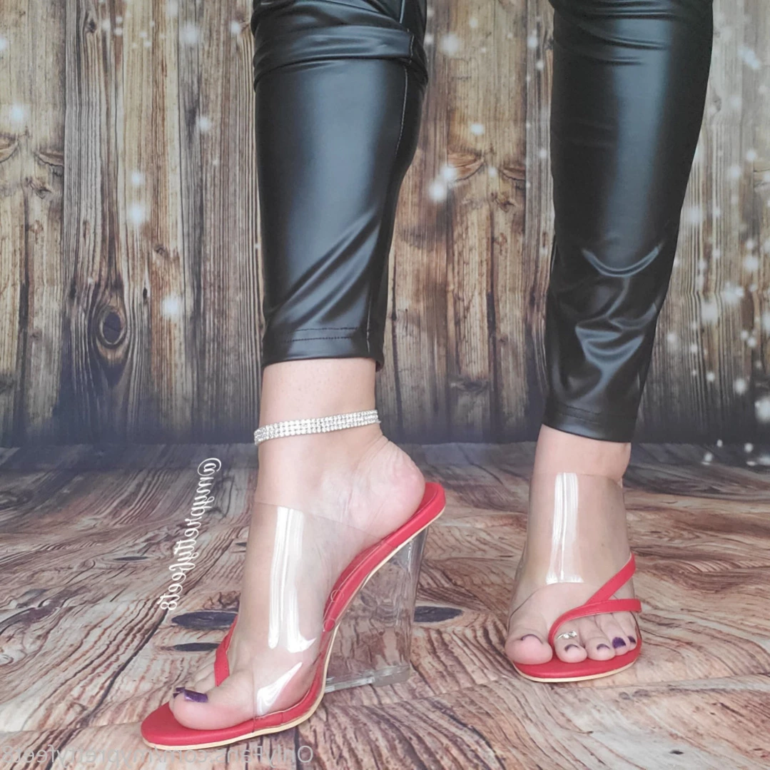myprettyfeet8 Onlyfans leaked photo 16447967 on Hotleaks.tv