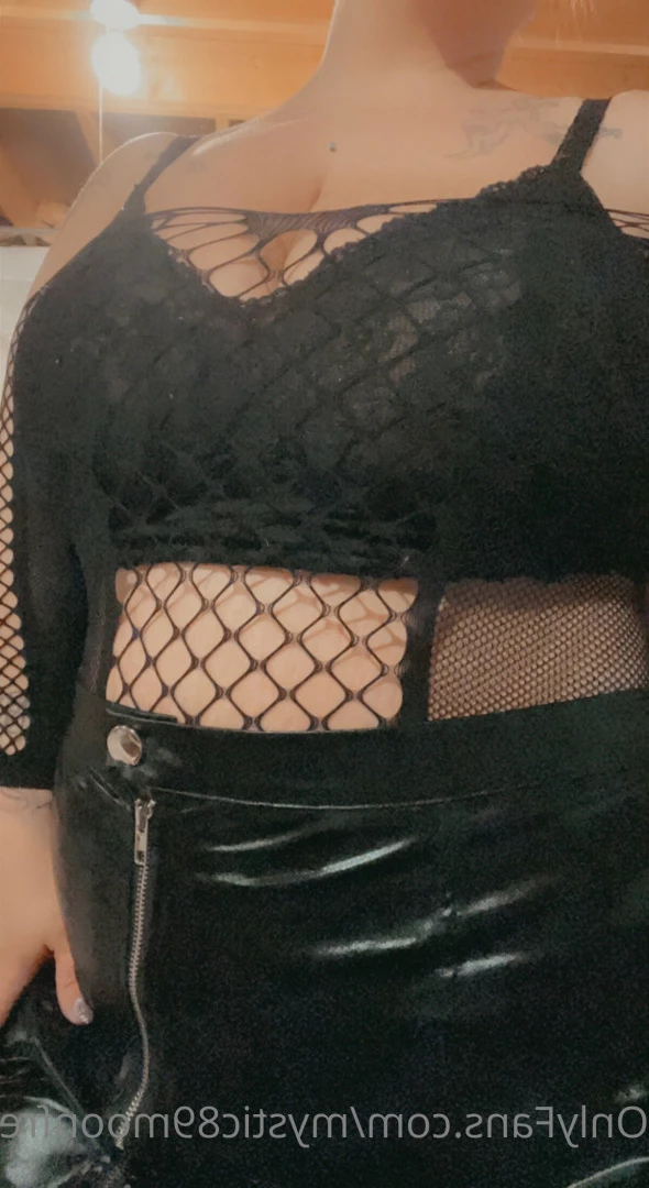 mystic89moonfree Onlyfans leaked photo 7255365 on Hotleaks.tv