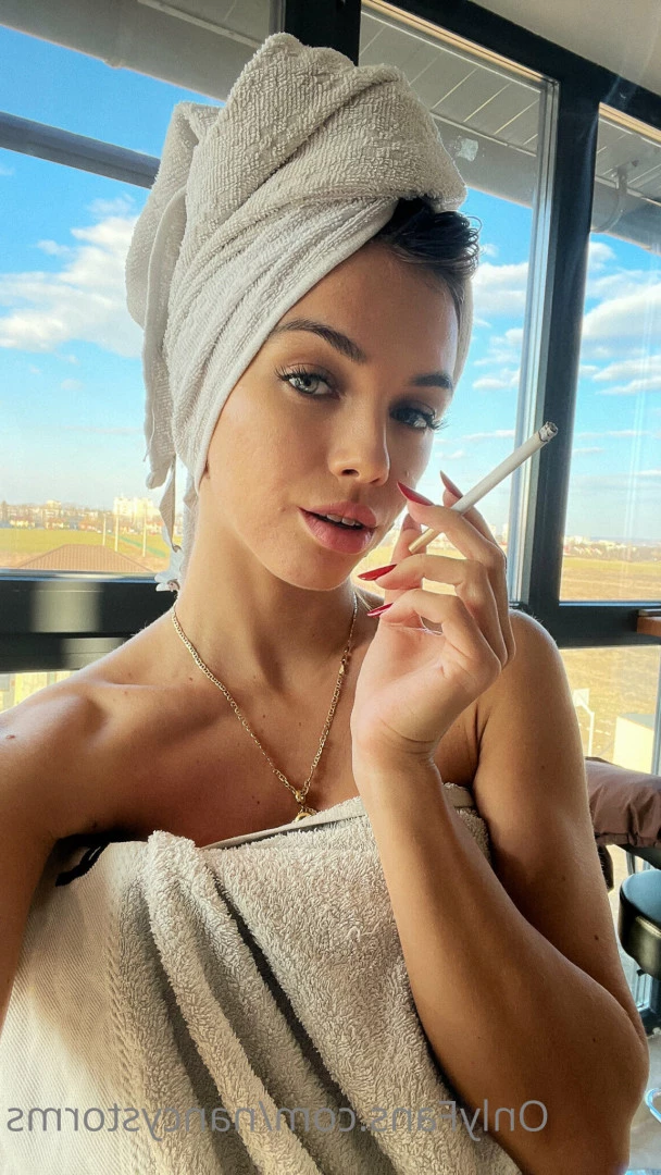 𝐒𝐨𝐩𝐡𝐢𝐞 𝐒𝐭𝐨𝐫𝐦𝐬 💦💦 [ sophiestorms ] Onlyfans leaked photo 10432644 on Hotleaks.tv