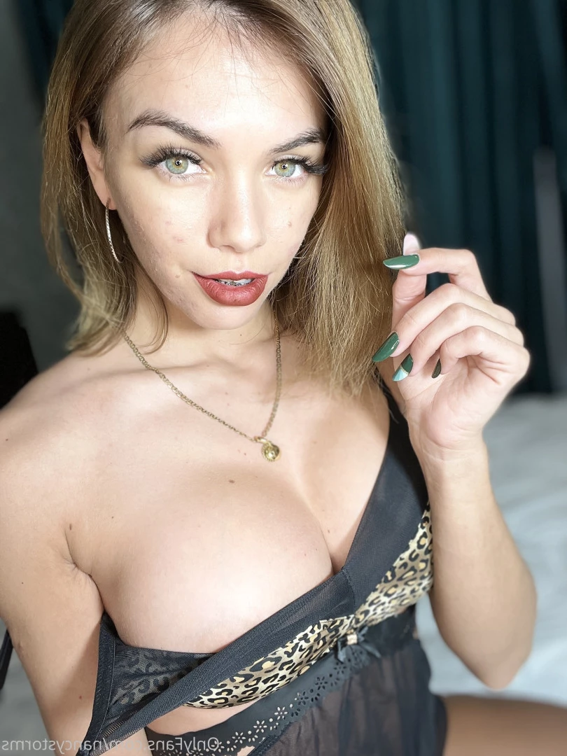 𝐒𝐨𝐩𝐡𝐢𝐞 𝐒𝐭𝐨𝐫𝐦𝐬 💦💦 [ sophiestorms ] Onlyfans leaked photo 10434334 on Hotleaks.tv