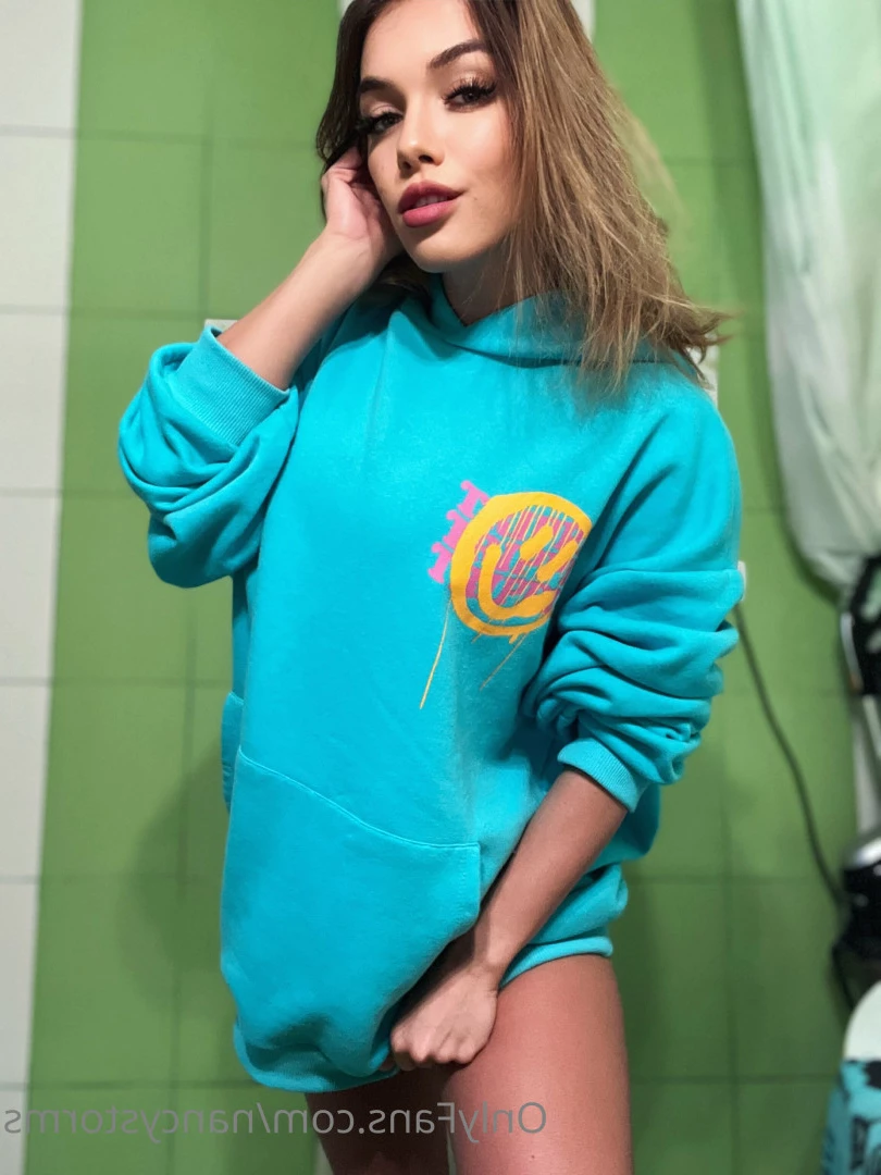 𝐒𝐨𝐩𝐡𝐢𝐞 𝐒𝐭𝐨𝐫𝐦𝐬 💦💦 [ sophiestorms ] Onlyfans leaked photo 10471827 on Hotleaks.tv