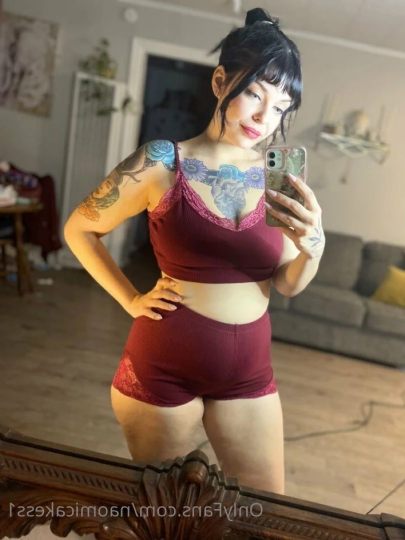 naomicakes69 Onlyfans leaked photo 7393968 on Hotleaks.tv