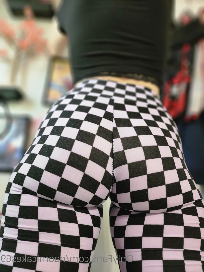 naomicakes69 Onlyfans leaked photo 7396503 on Hotleaks.tv