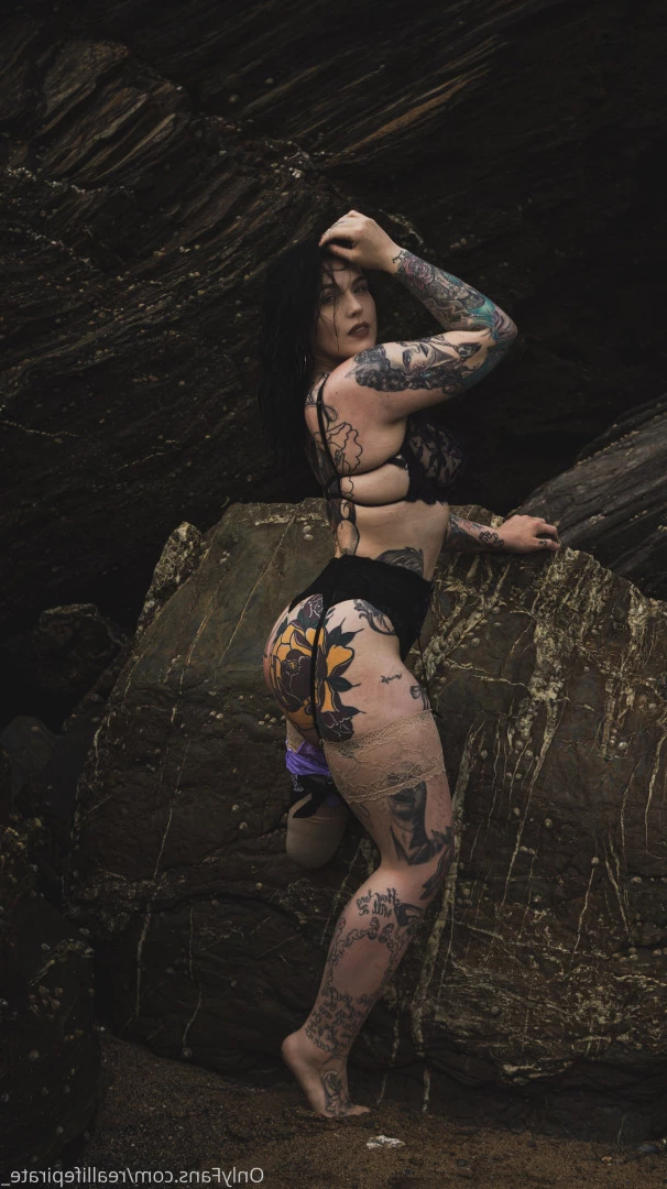 FITANDTHICC 😈 [ naughtynaturalnova ] Onlyfans leaked photo 6696161 on Hotleaks.tv